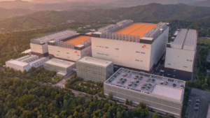 SK Hynix ประกาศแผนการลงทุน 38.1 พันล้านดอลลาร์สหรัฐ เพื่อขยายการผลิต DRAM และ NAND SK Hynix ประกาศแผนการลงทุน 38.1 พันล้านดอลลาร์สหรัฐ เพื่อขยายการผลิต DRAM และ NAND