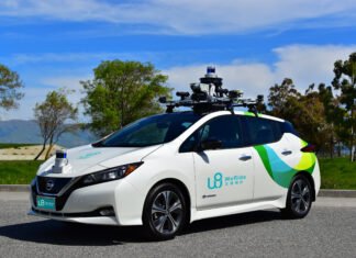 WeRide Begins Commercial Robotic Taxi Operations in Abu Dhabi